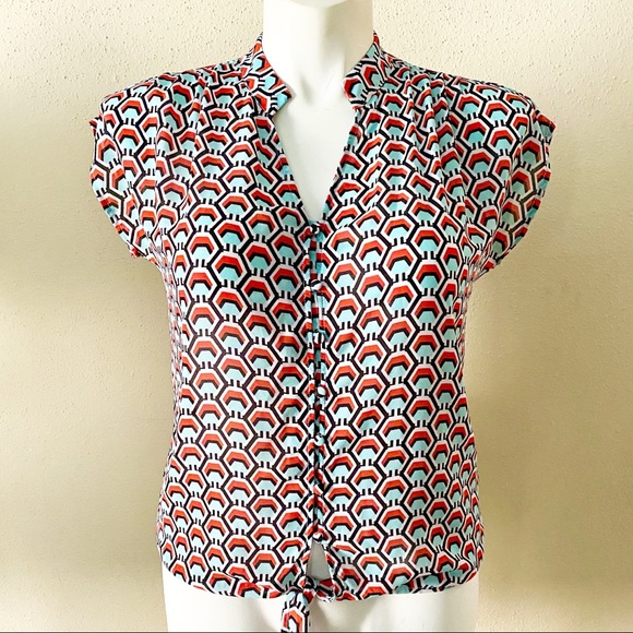 3/$15 Rose & Olive patterned top - Picture 1 of 4